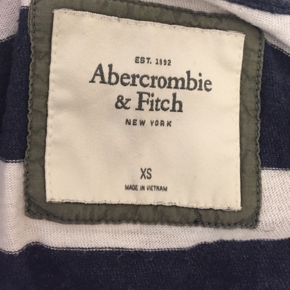 Abercrombie & Fitch Striped Long Sleeve - Picture 4 of 4